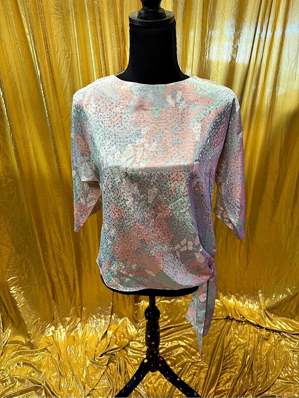90s vintage Abstract Tie-Side Blouse in Pink & Green size medium